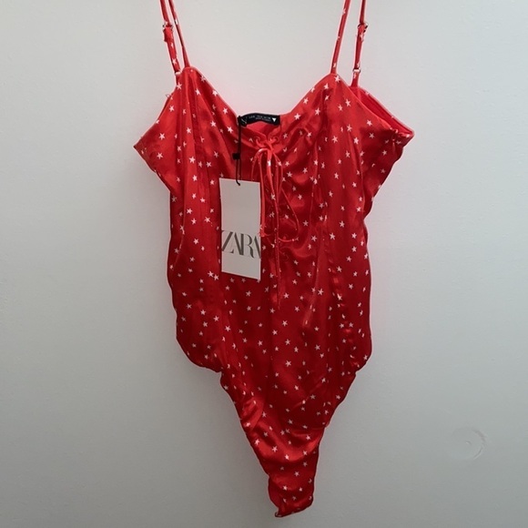 Zara satin effect red bodysuit with stars, bloggers fav, size S, NWT - Picture 5 of 9